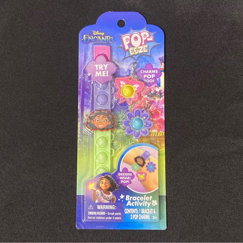 ⭐️ Disney Encanto Mirabel Pop-Eeeze Activity Bracelet Multicolored Fidget Toy